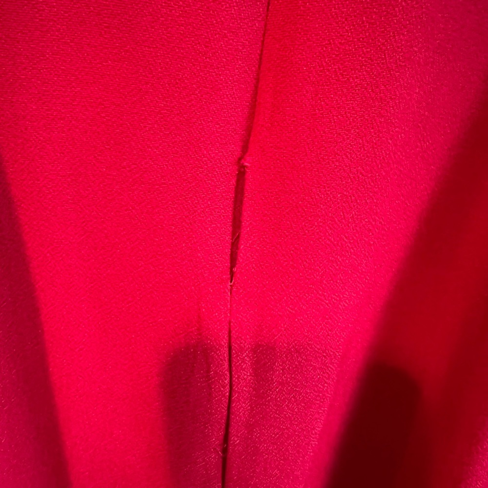 Woman’s Red Dress size 12 small back slit, Rayon - Picture 11 of 13